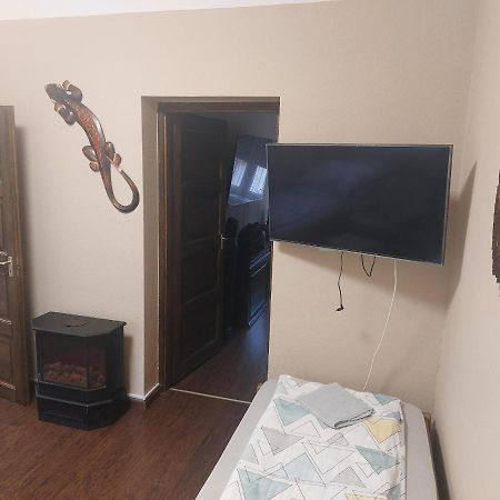 Feher Galamb Apartman Gyál Exterior foto